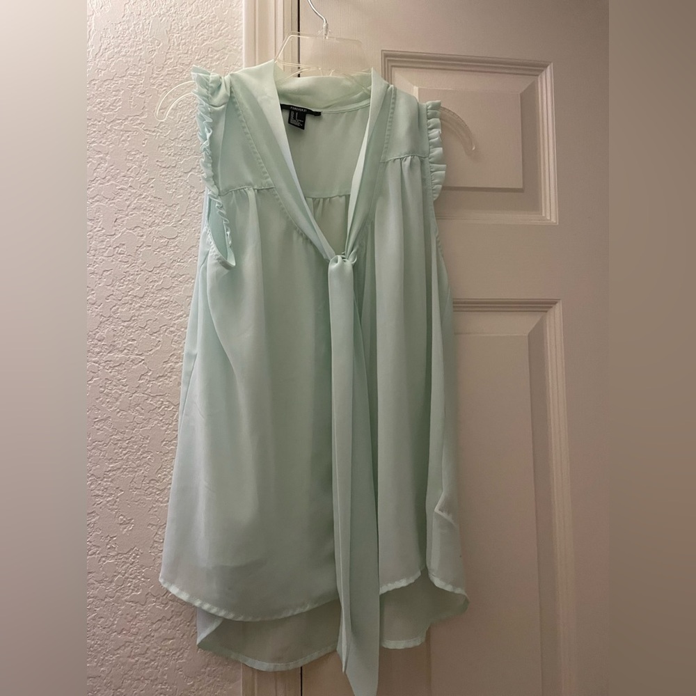 Mint ruffled ribbon sleeveless blouse